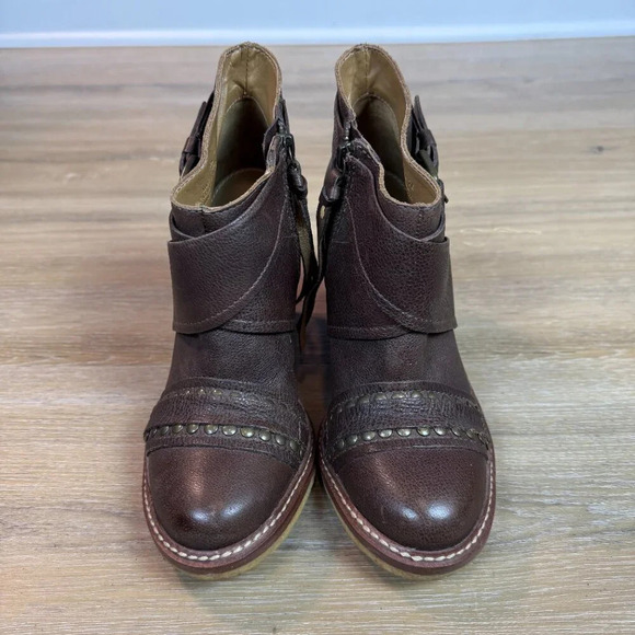 Schuler & Sons Anthropologie Brown Leather Studded Heeled Ankle Boots, Sz 7 - Picture 7 of 7